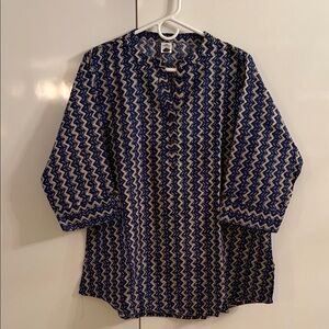 Blue and White Zigzag Patterned Tunic